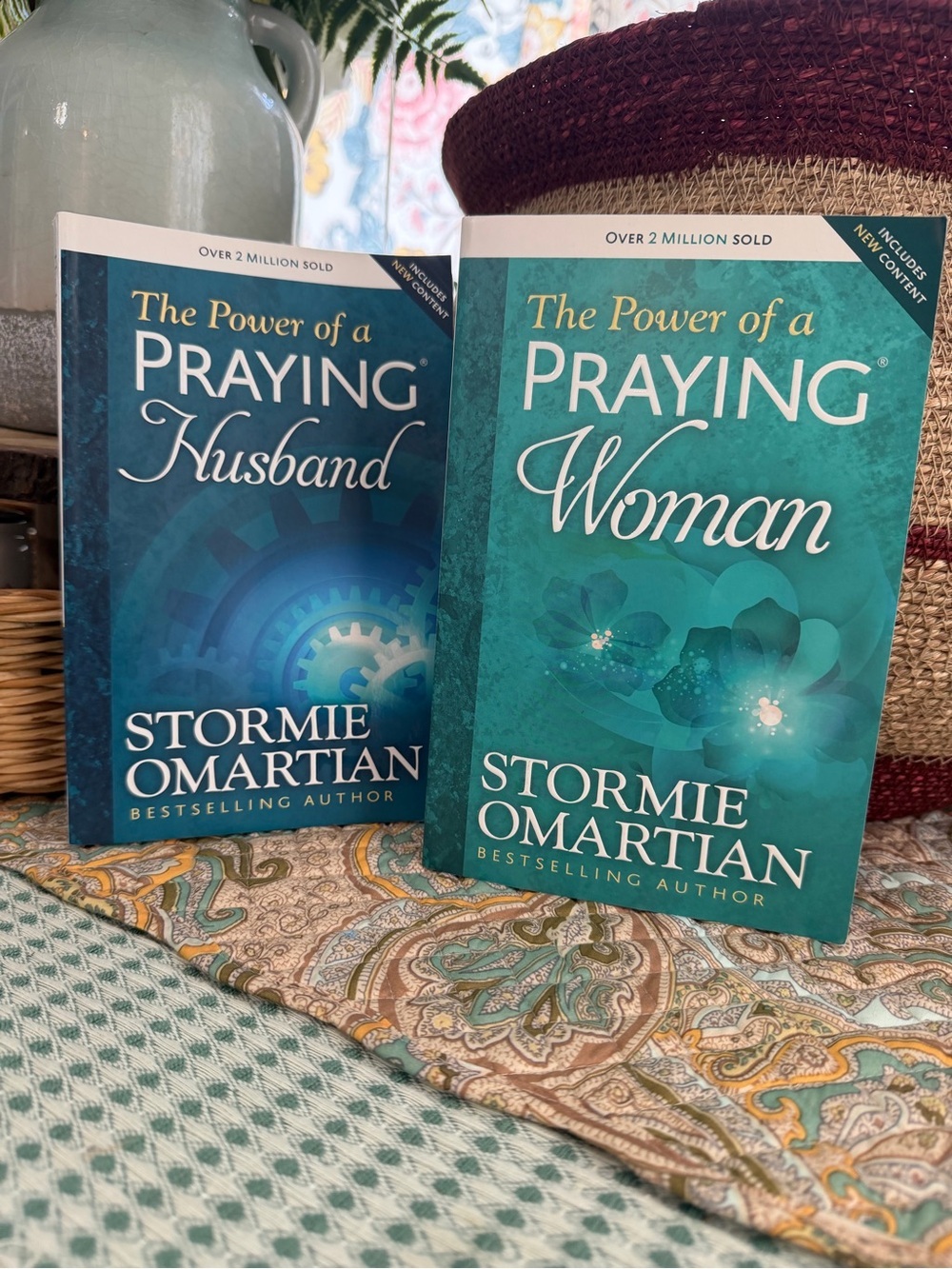 The Power of a Praying Woman & Husband by Stormie Omartian Bundle